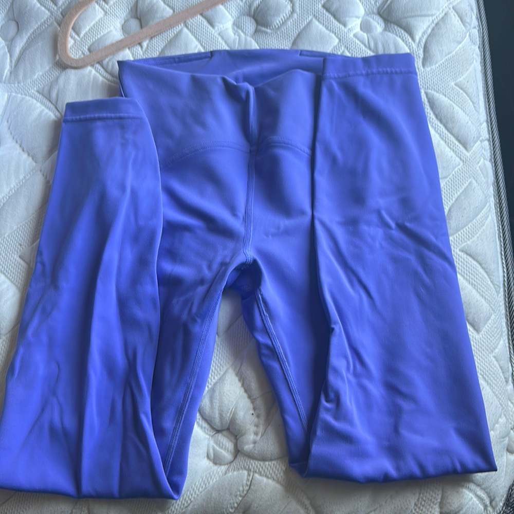 Lululemon nwot size 6